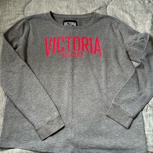 Victoria Sport crewneck pullover thin sweatshirt